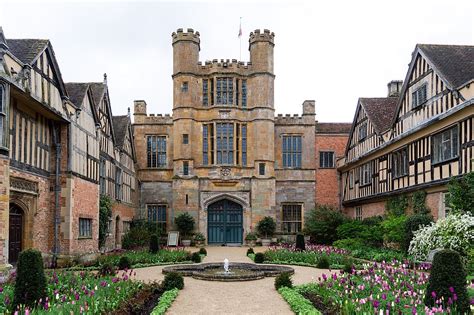 tudor places to visit|best tudor castles.